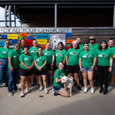 IMAGE: Texell employees volunteering at the Pet Circle Waco Texell Serves event